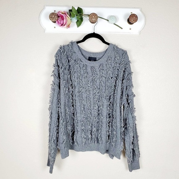Lumiere Gray Knit Wool Blend Long Sleeves Contemporary Sweater New Size Large - Picture 1 of 10